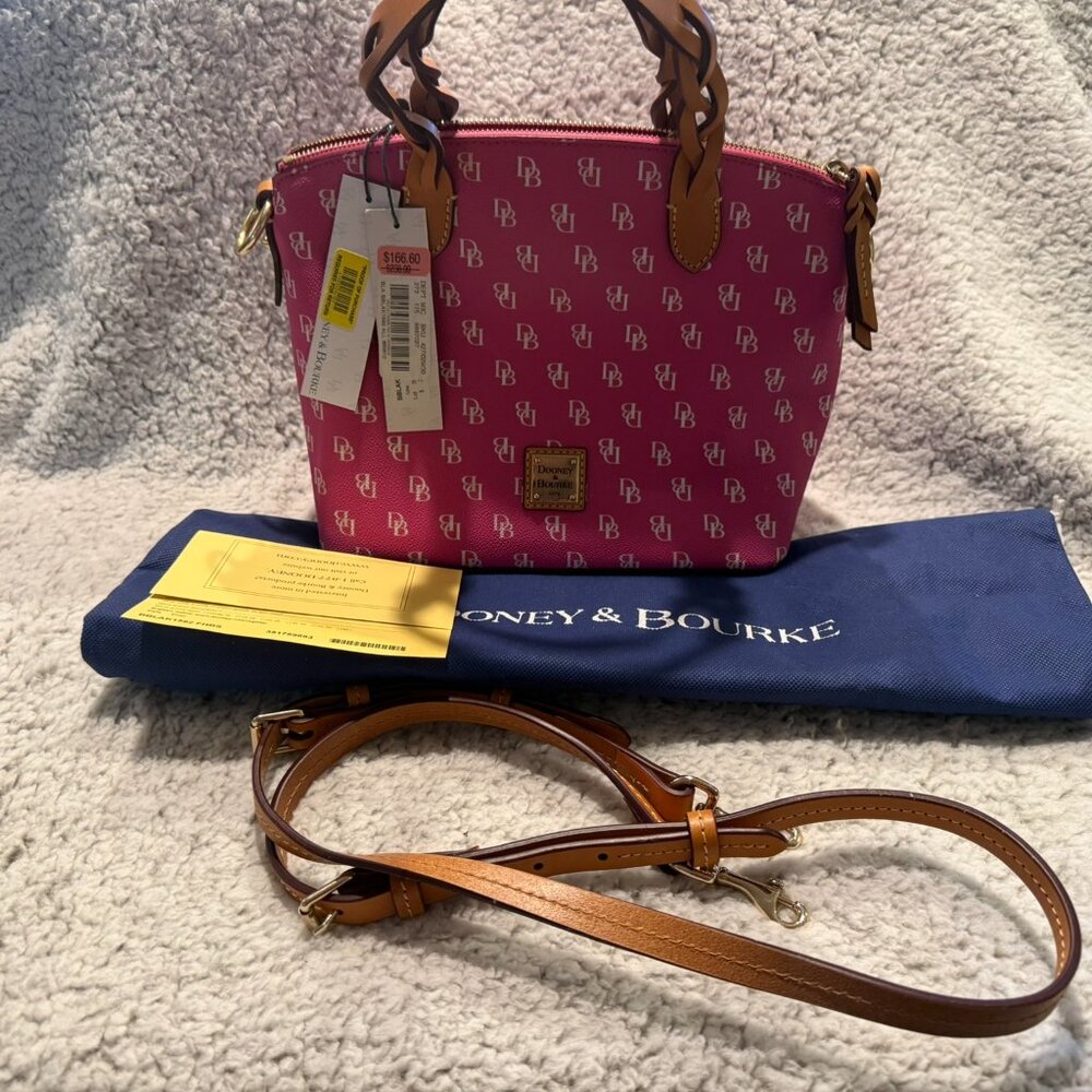 Dooney & Bourke Purse